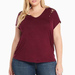 Burgandy Lattice Sleeve Tee